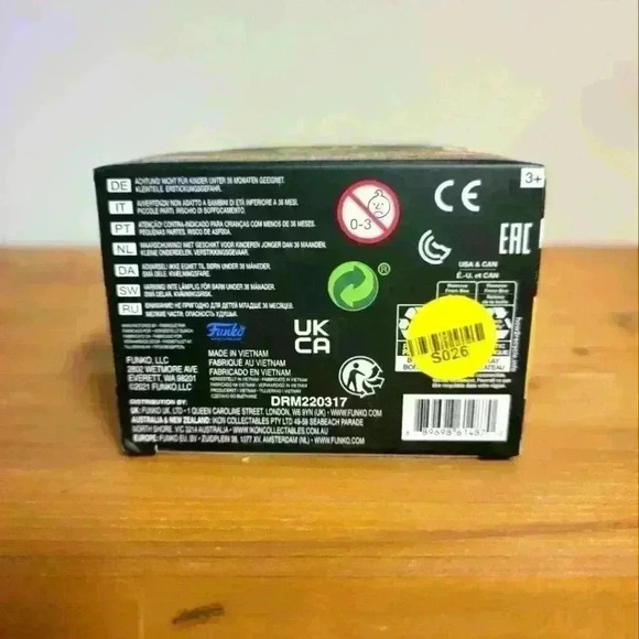 Funko gold NBA Russell Westbrook LA Lakers - Picture 6 of 6